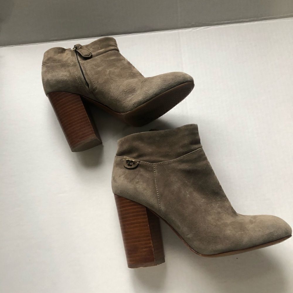 Tory Burch Fulton Booties - Picture 15 of 16